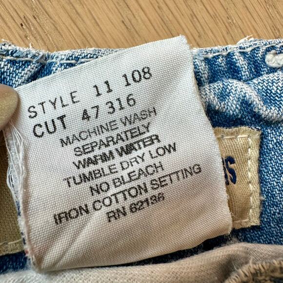 Vintage Guess Baggy Carpenter Jeans Light Wash Size 28 Made in the USA - Picture 5 of 12